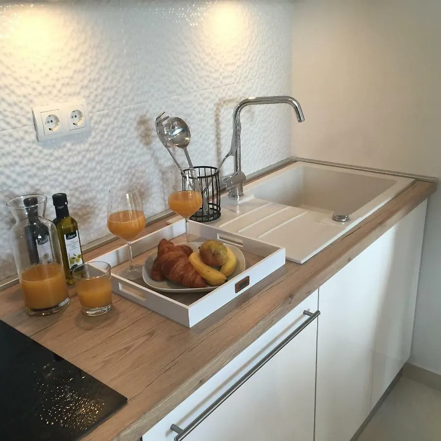 Spacious Apartment With Stunning View Novi Vinodolski
